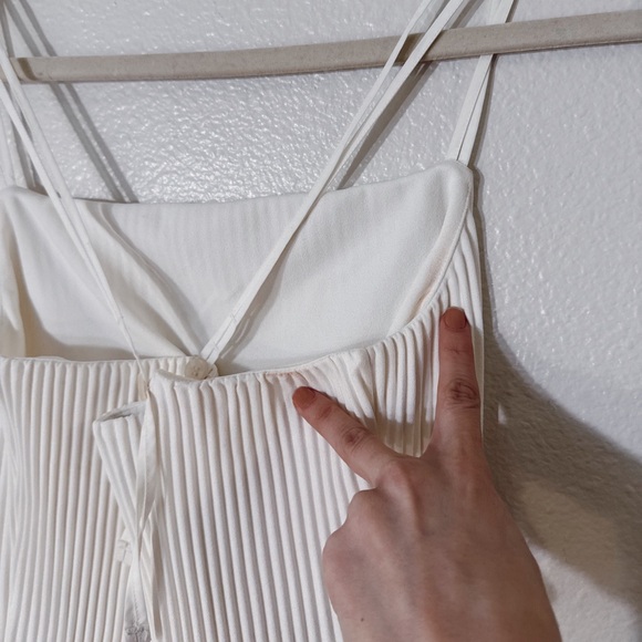 COS PLISSÉ MIDI WHITE SLIP DRESS New with tags size S - Picture 8 of 9